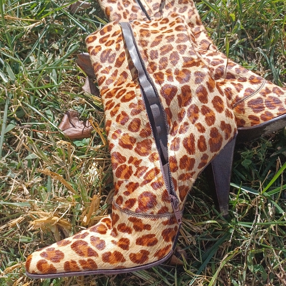 Vintage Cowhide Cheetah Print Boots - Picture 7 of 7